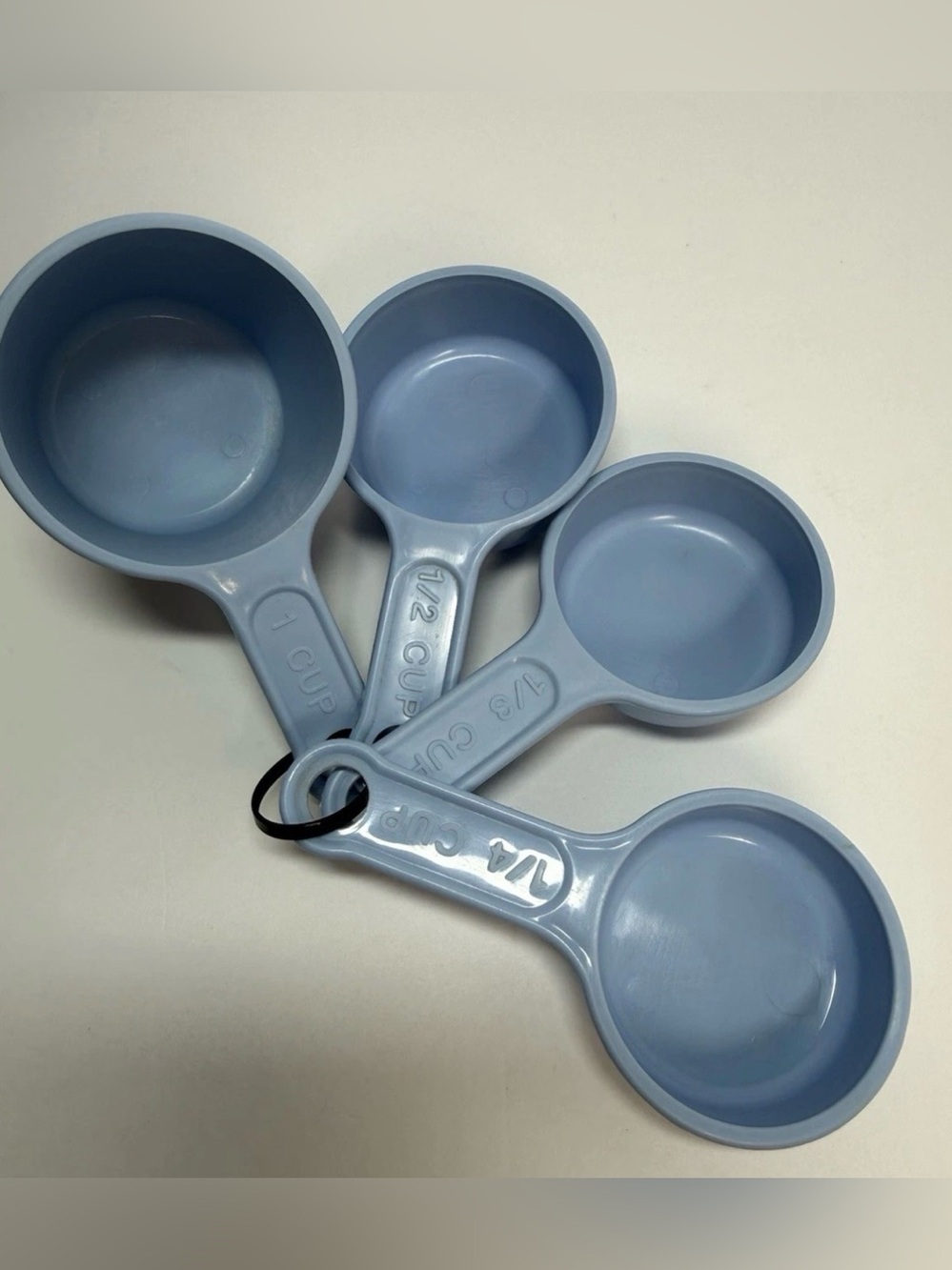 Vintage Rubbermaid Blue Measuring Cup Set of 4